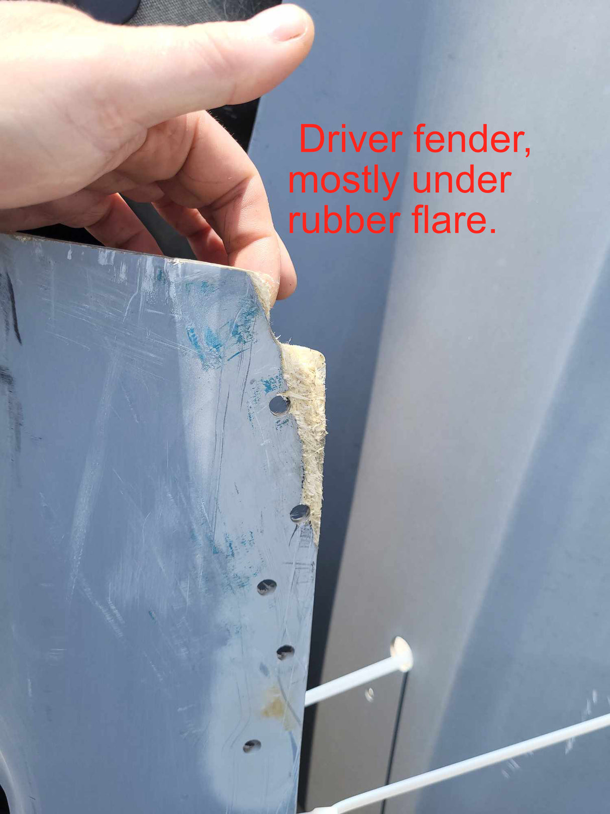 Capó Freightliner 114SD SBA, despegue OEM, con nariz perforada y guardabarros, U2385