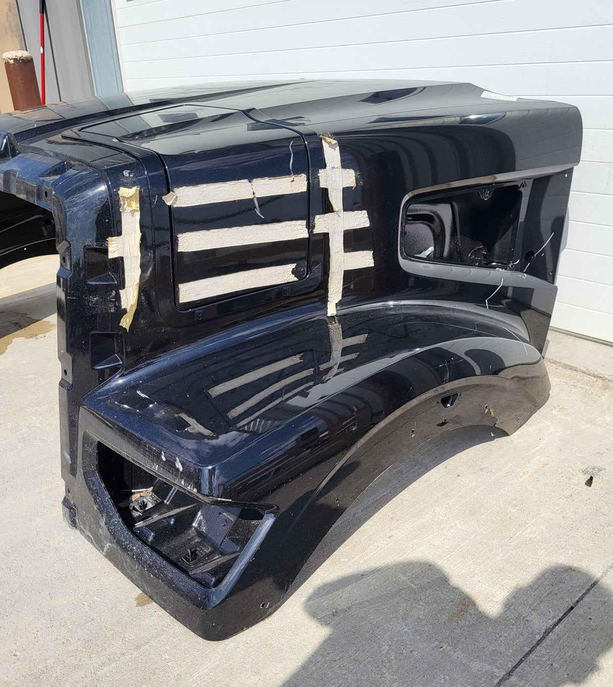 Western Star 49X SFA Hood, Access, Fend. Ext., Takeoff | A17-21716-022