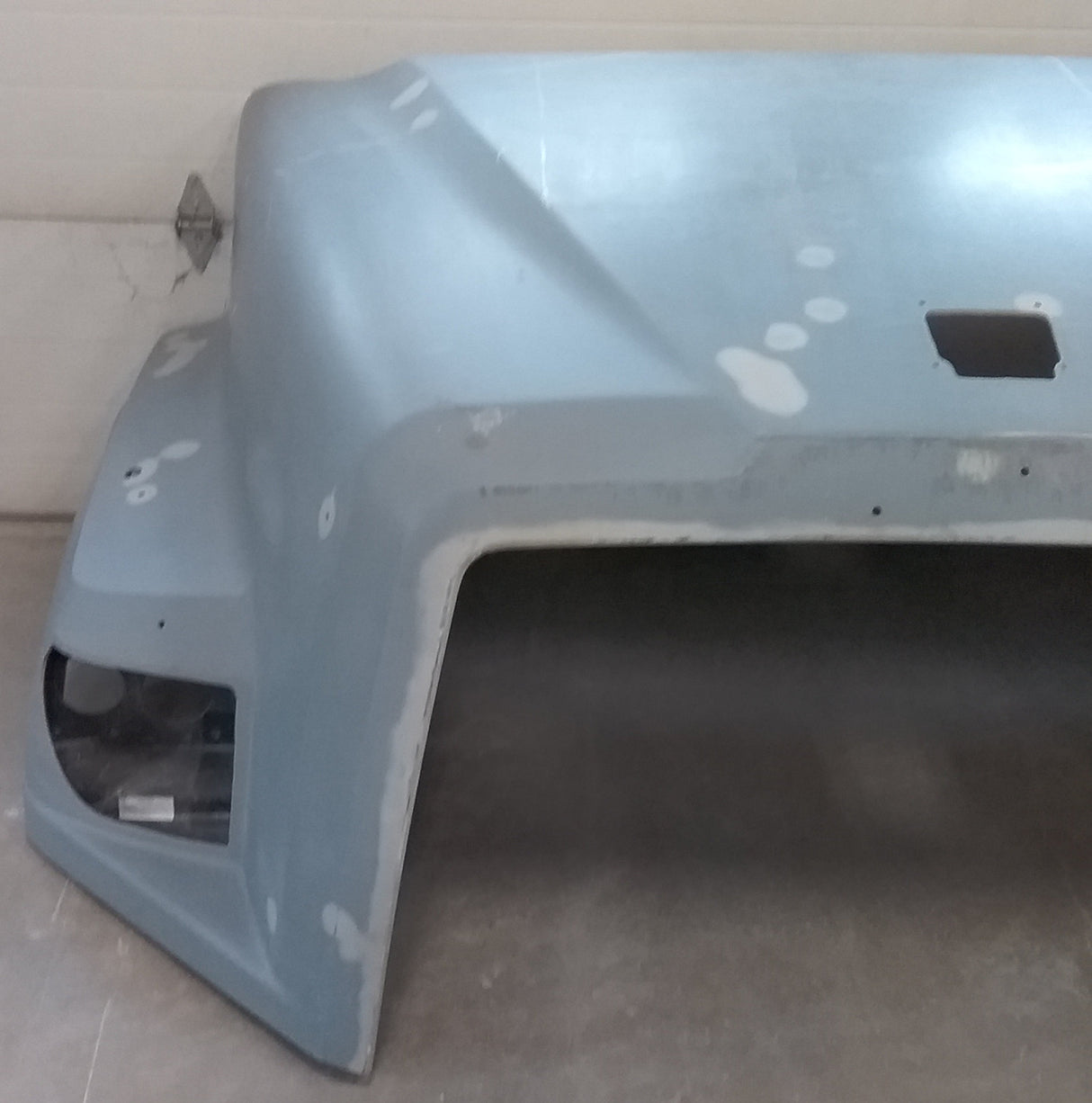 Freightliner 114SD Take Off Hood, Fend. Ext.