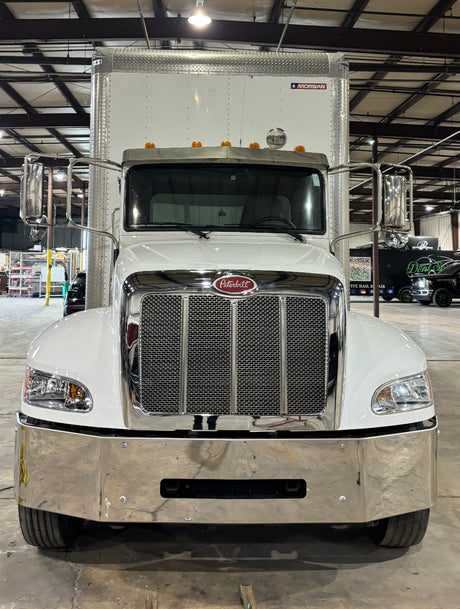 Peterbilt 335/348 Parachoques de acero cromado