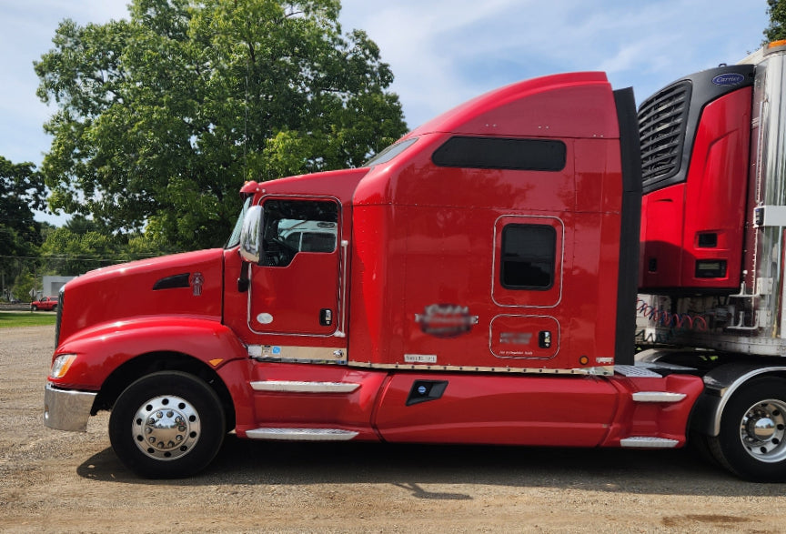 Capó Kenworth T-660
