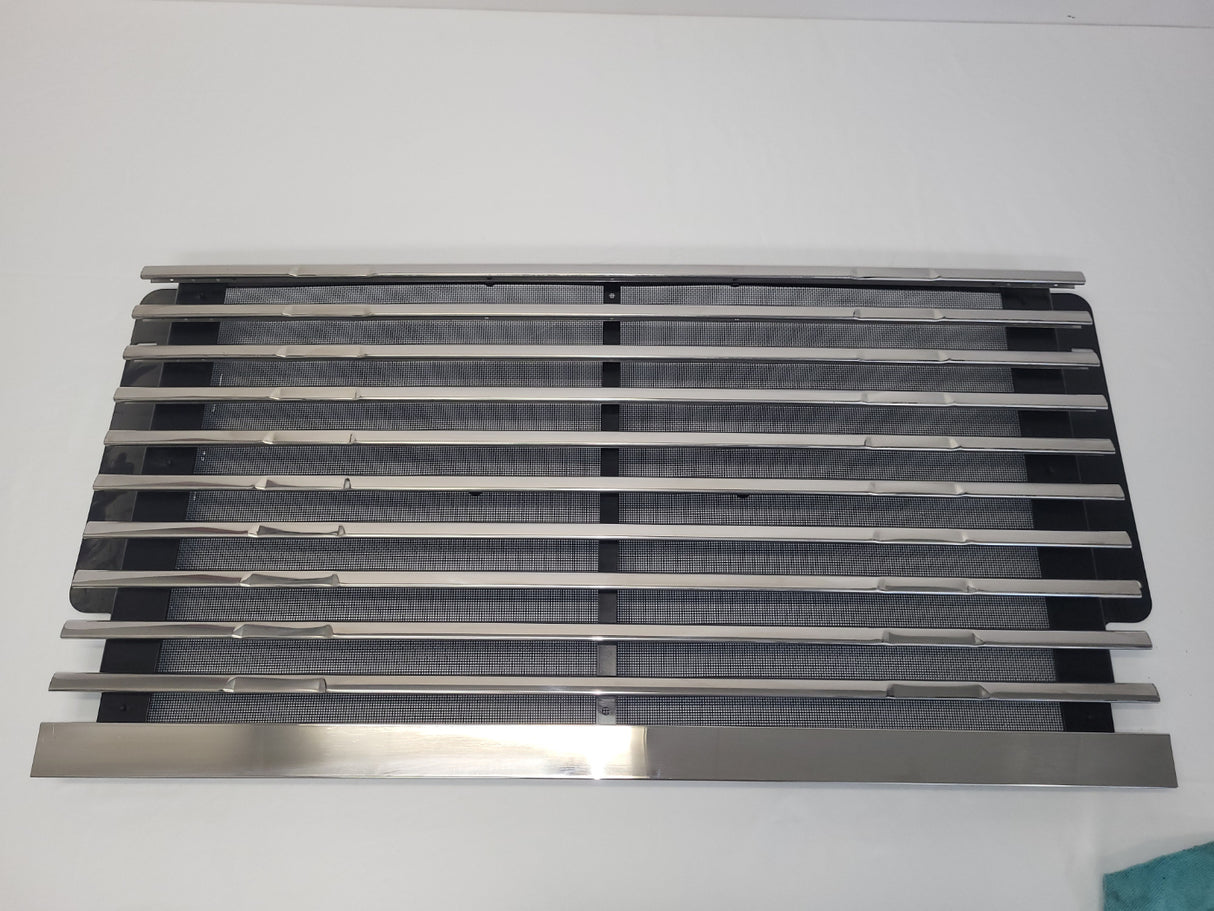 Freightliner M2 106 Vocational Series Chrome Grill, Cosblem