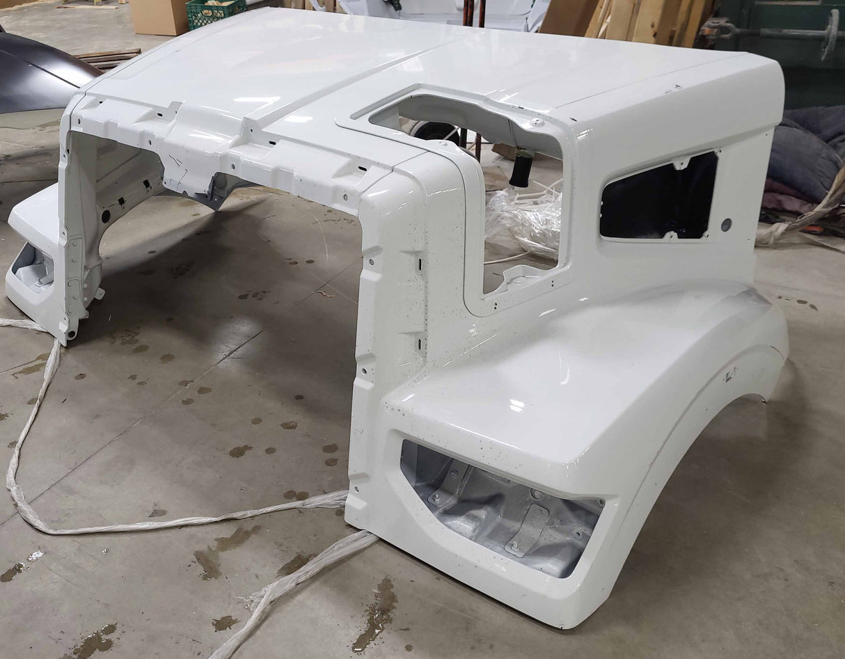 Western Star 47X SFA Hood,  Access, Fend. Ext., Preclean