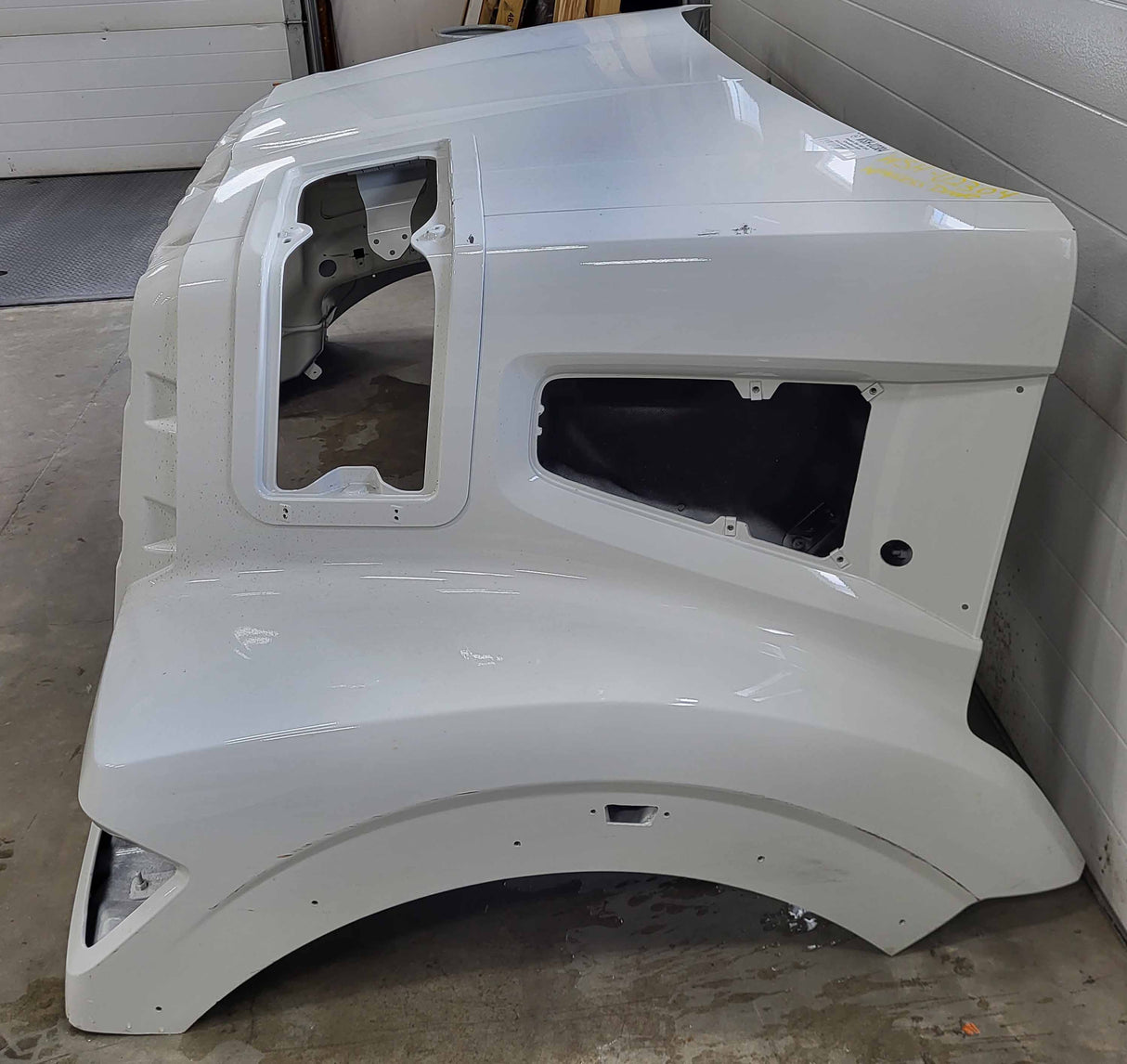 Western Star 47X SFA Hood,  Access, Fend. Ext., Preclean