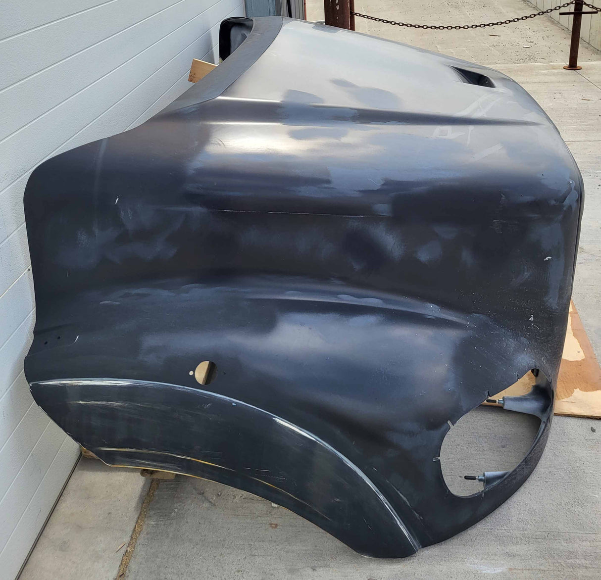 Freightliner M2 112 Hood, Fender Ext., & Bezel Notches, OEM Takeoff, U23104
