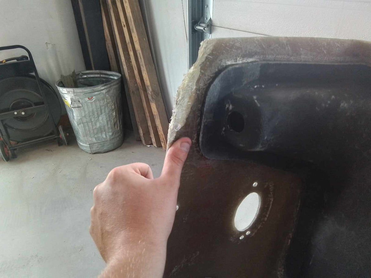 Capó Freightliner 114SD SBA, despegue OEM, con nariz perforada y guardabarros, U2385