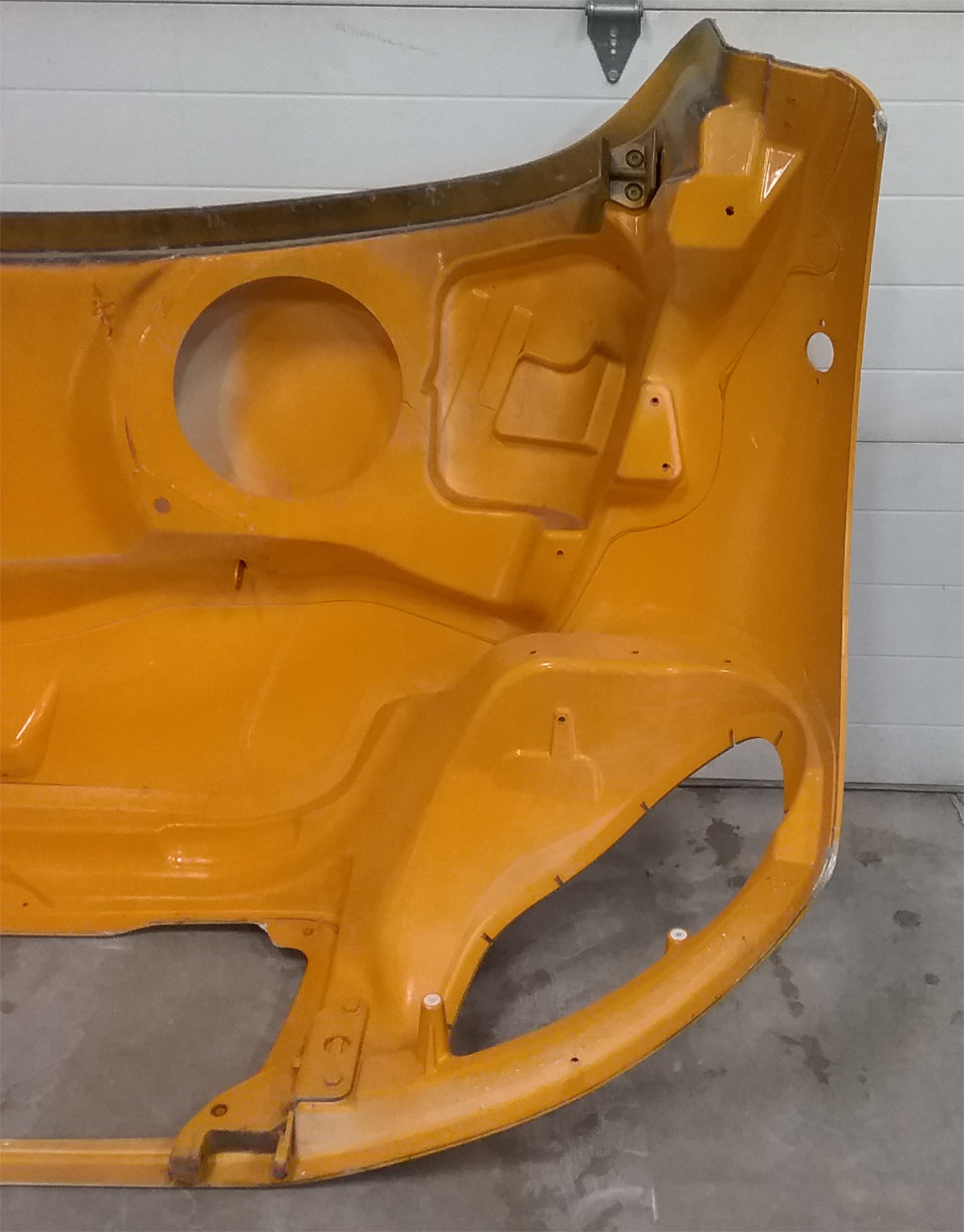 Freightliner M2 106 Hood, W/Bezel Notches, Bus Application |2018-2024| A17-21136-038