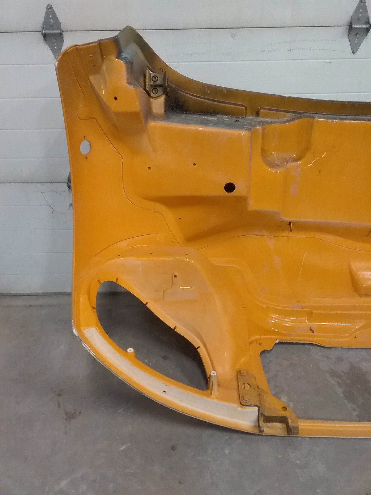 Freightliner M2 106 Hood, W/Bezel Notches, Bus Application |2018-2024| A17-21136-038