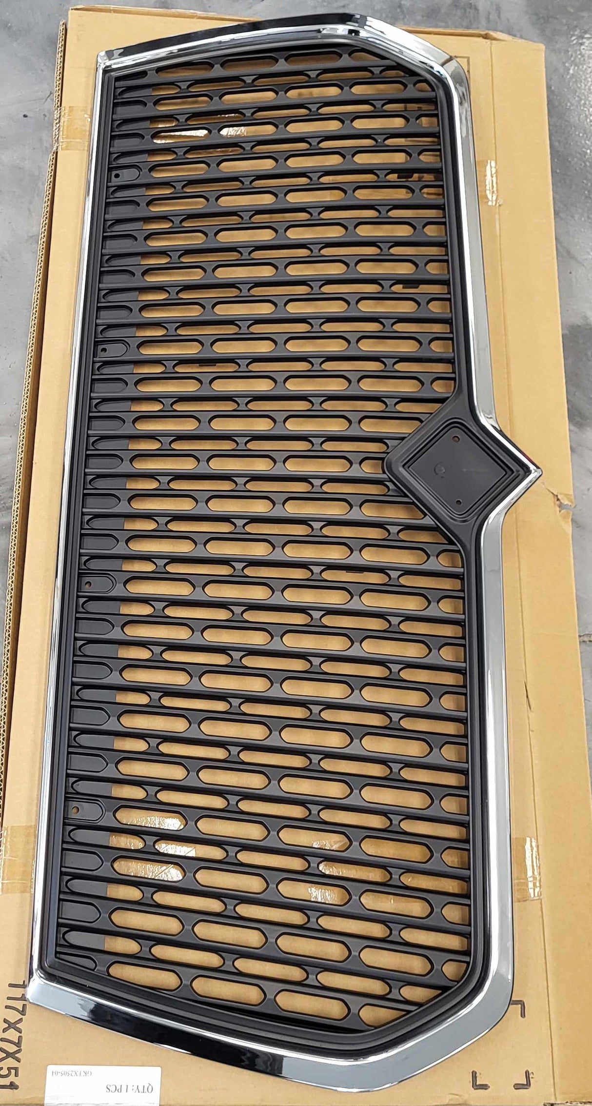 Value-HD Chrome International MV Grille 2024 & UP , 4131914C94