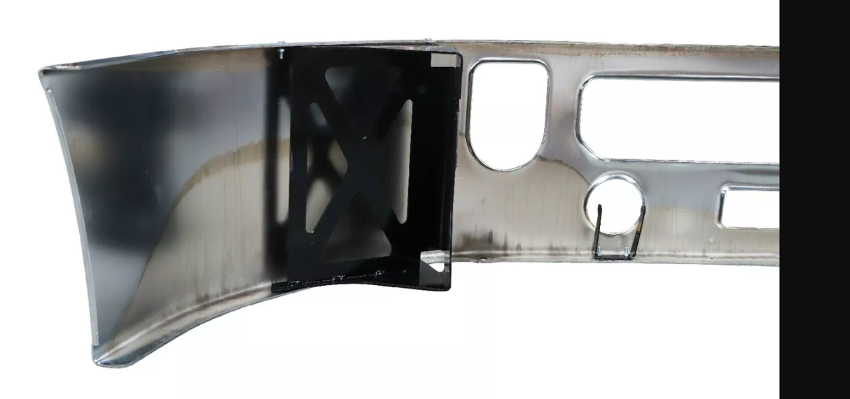 Mack Vision CXU Pinnacle Steel Chrome Bumper w/Tow Holes & Fogs 2006 & Up