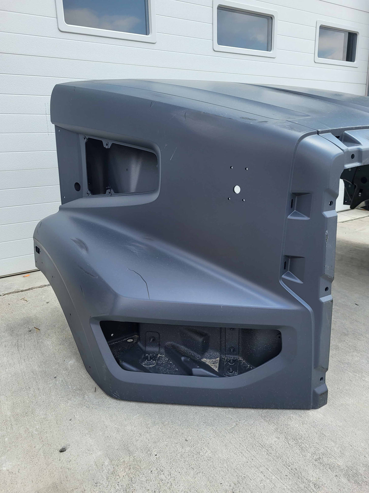 Western Star 47X SBA Hood, OEM Take-Off, U2302, A17-21724-010