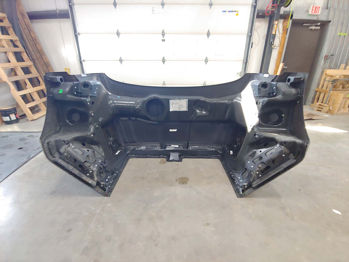 Western Star Model 47X Year 2021-Current,Set Back Axle, OEM *Cosmetic Blemish, A17-21724-010