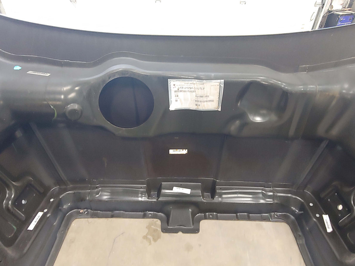 Western Star Model 47X Year 2021-Current,Set Back Axle, OEM *Cosmetic Blemish, A17-21724-010