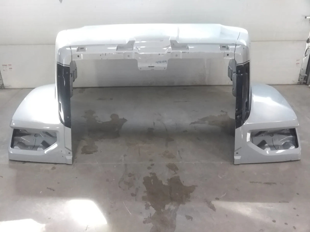 Western Star 49X Set Forward Axle Take-off Hood.