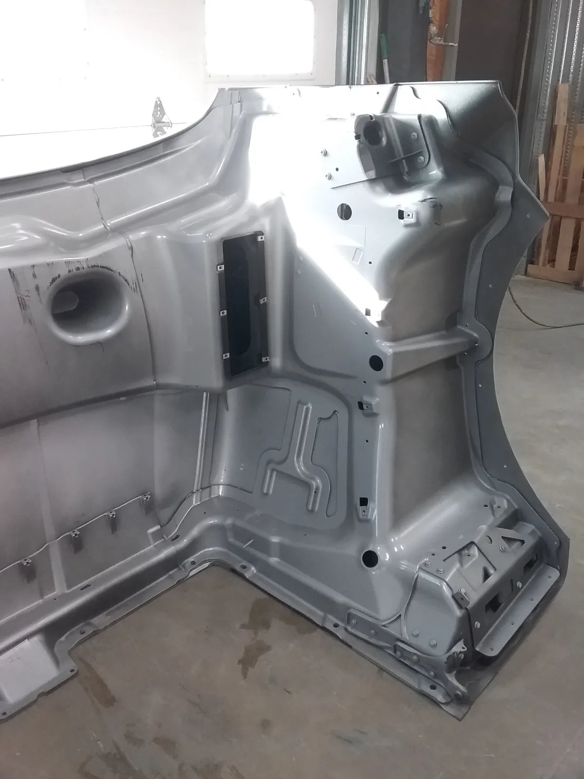 Western Star 49X Set Forward Axle Take-off Hood.