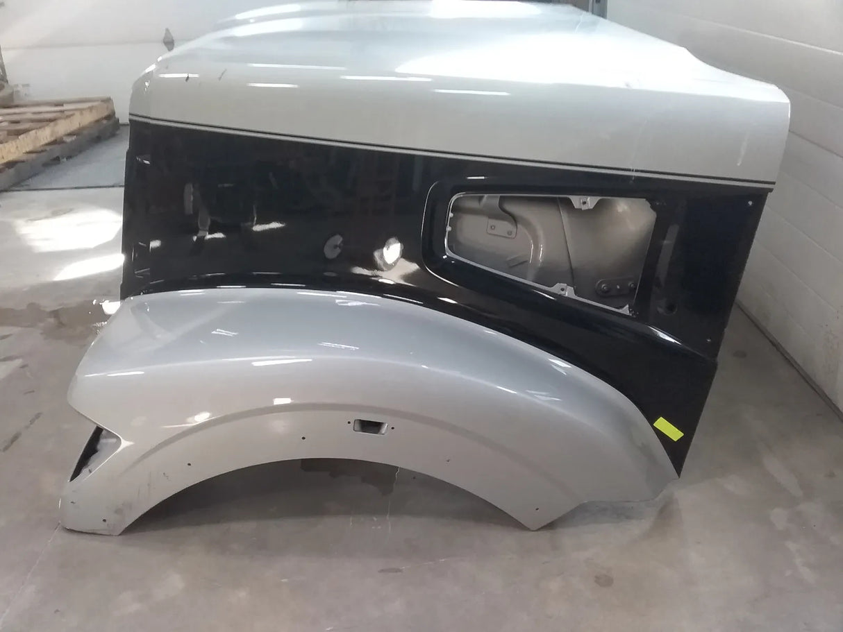 Western Star 49X Set Forward Axle Take-off Hood.
