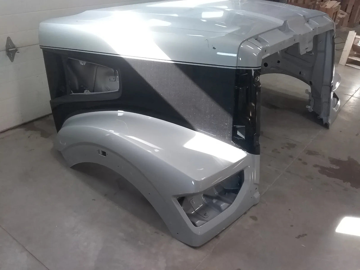 Western Star 49X Set Forward Axle Take-off Hood.