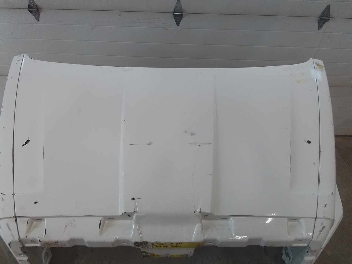 Western Star 47X SBA Hood, Pre-Clean, Fend Ext, OEM Take Off, U2521, A17-21724-024