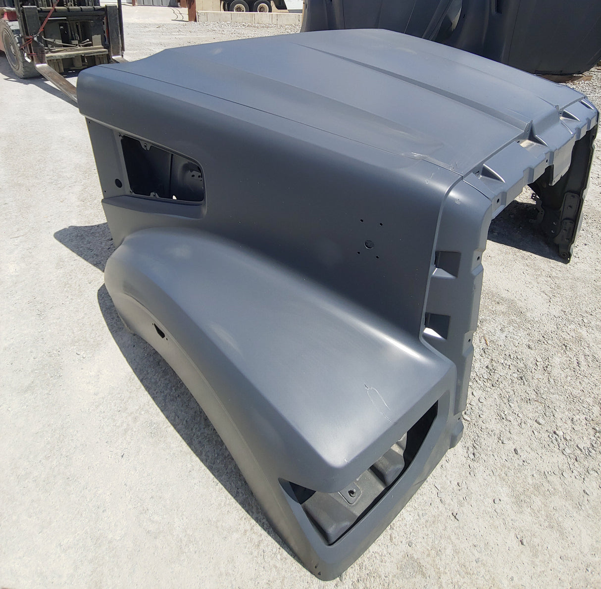 OEM Western Star 49X Set Forward Axle Hood, take off, A17-21715-050