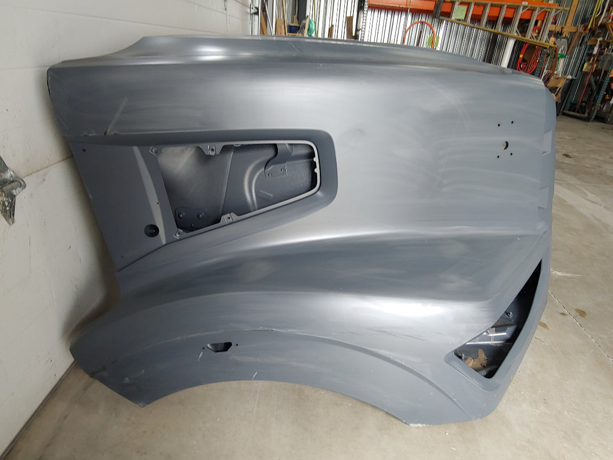 Western Star 49X set back axle OEM take off hood