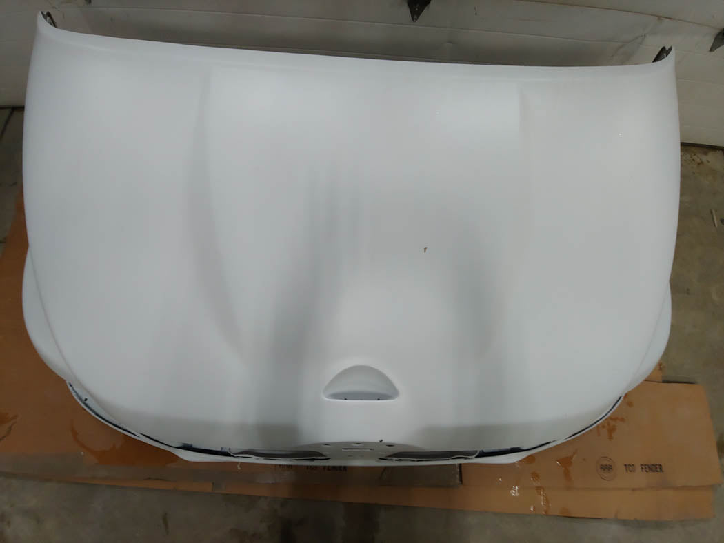 Hino 185 Hood 2005-2010