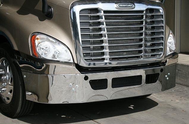 Freightliner Cascadia Bumper Steel Chrome US Made. - Big Truck Hoods