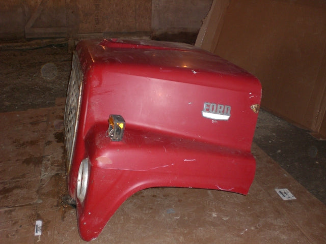 Ford L8000 Used Hood - Big Truck Hoods