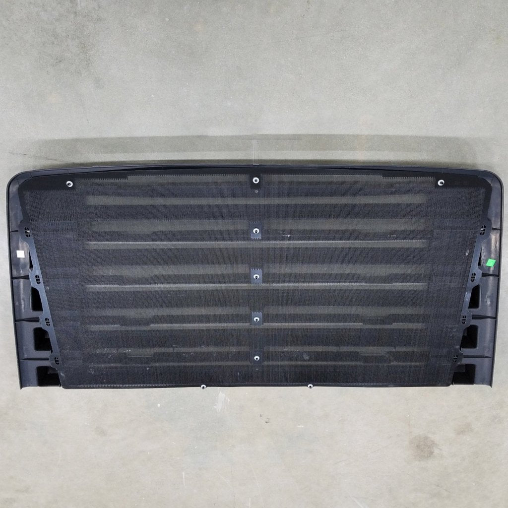 Freightliner 114SD OEM Take Off Grill 5 Louvers With Winter Front Snaps and No Chrome - Big Truck Hoods