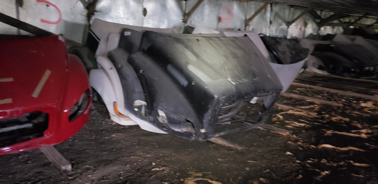Freightliner M2 112 Hood New OEM Cosmetic Blemished 1917