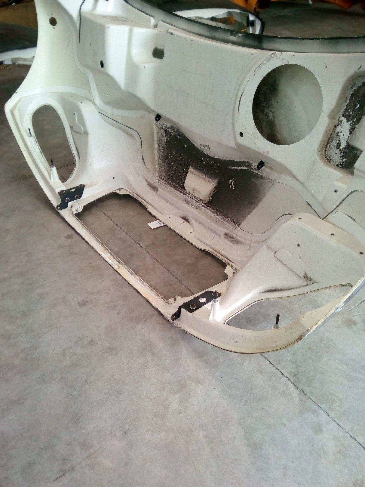 Freightliner M2 106 Hood Without Bezel Notches New OEM Cosmetic Blemished - Big Truck Hoods