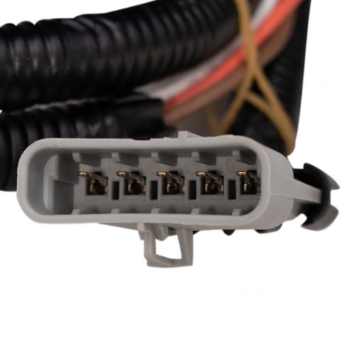 International 7300, 7400, & 7500 Aftermarket LH Headlamps. 2003-2007.