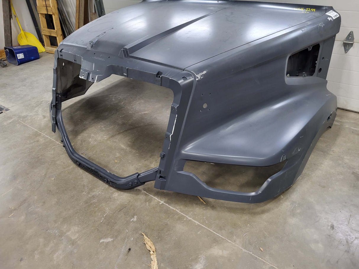 Western Star 57X  *Cosmetic Blemish OEM Hood, U2244