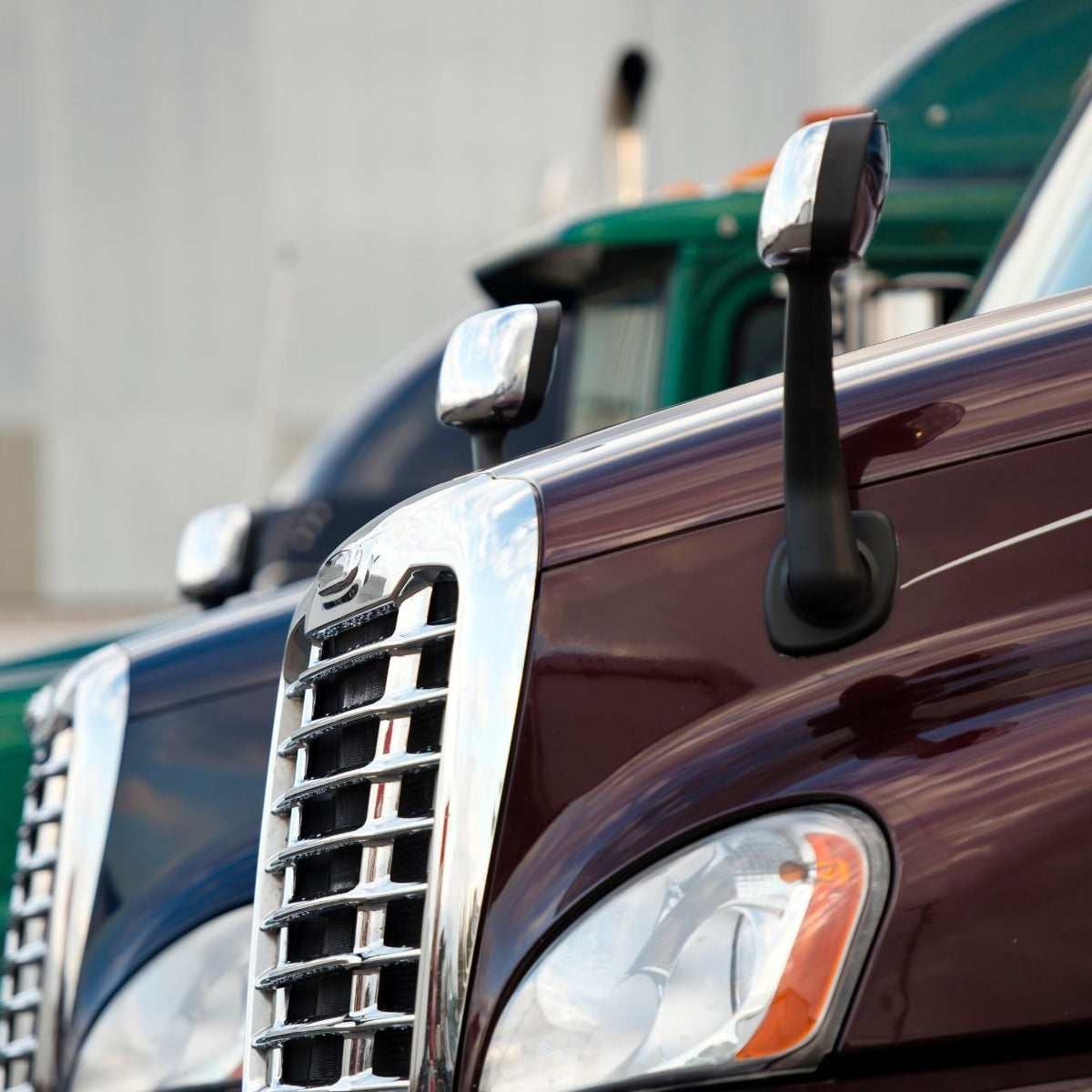 Tips for Choosing the Perfect Big Rig | Big Truck Hoods