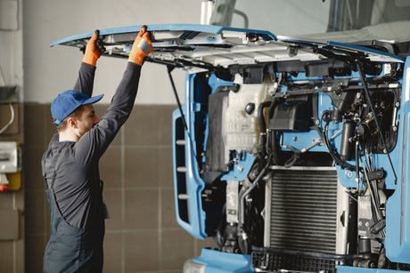How to Care for a Fiberglass Semi-Truck Hood: Cleaning, Polishing, and Maintenance Tips