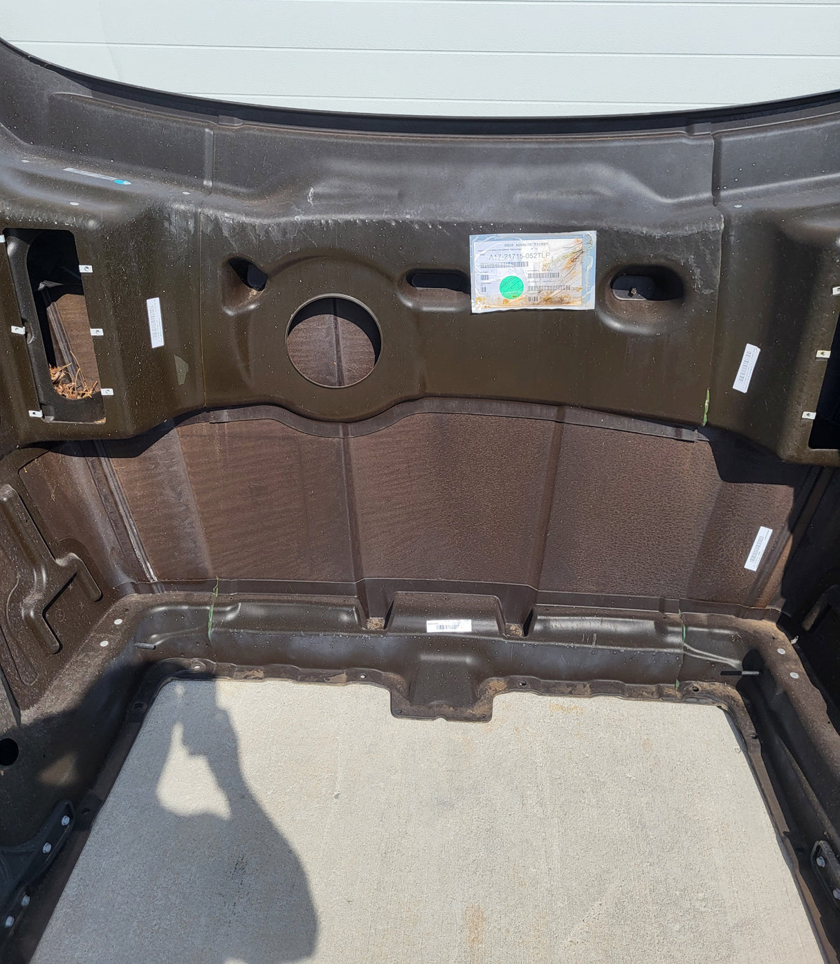 Western Star 49X SF Hood, 2024-25, RH Mirror, Pre-Clean, A17-21715-052