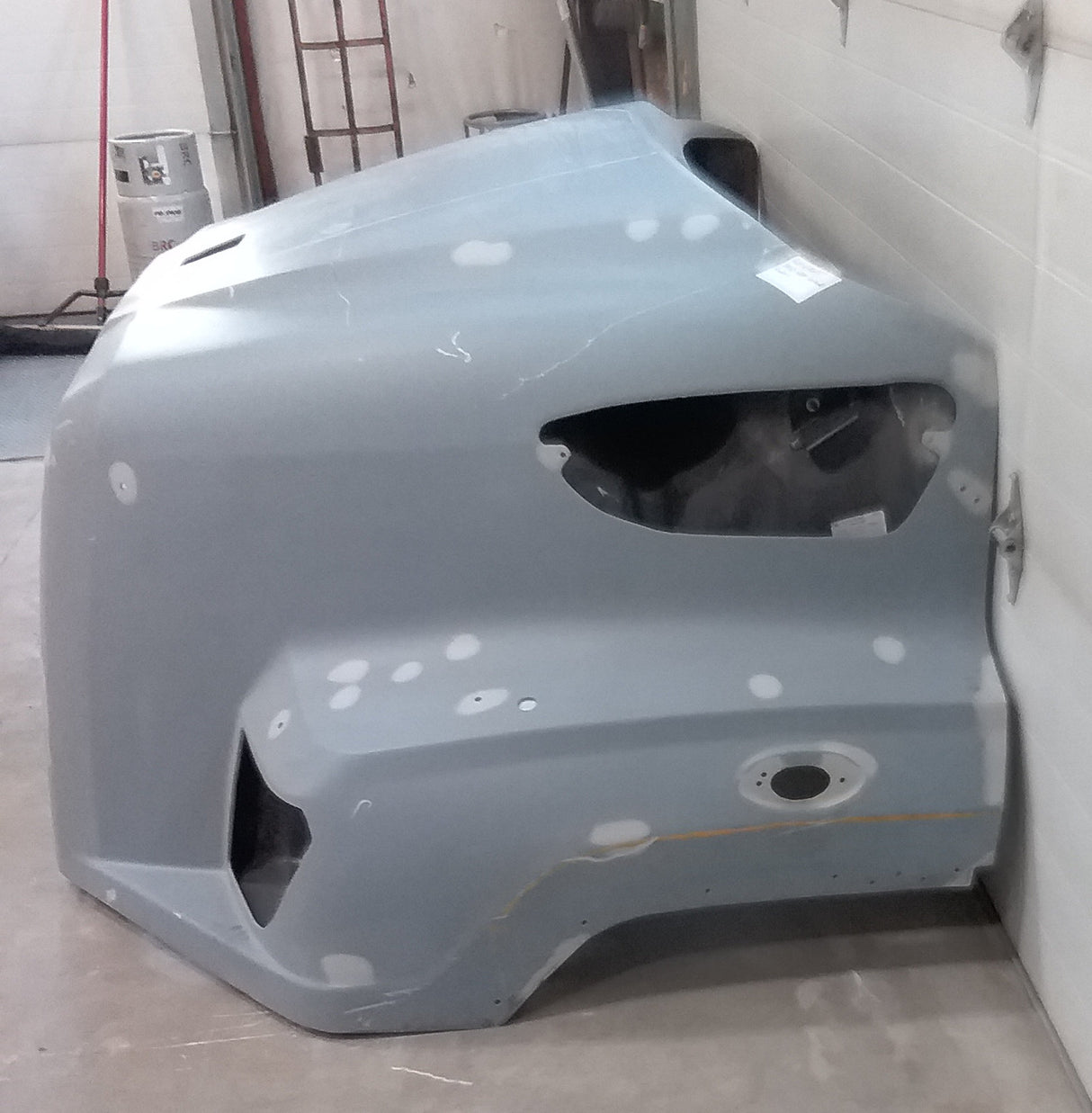 Freightliner 114SD Take Off Hood, Fend. Ext.