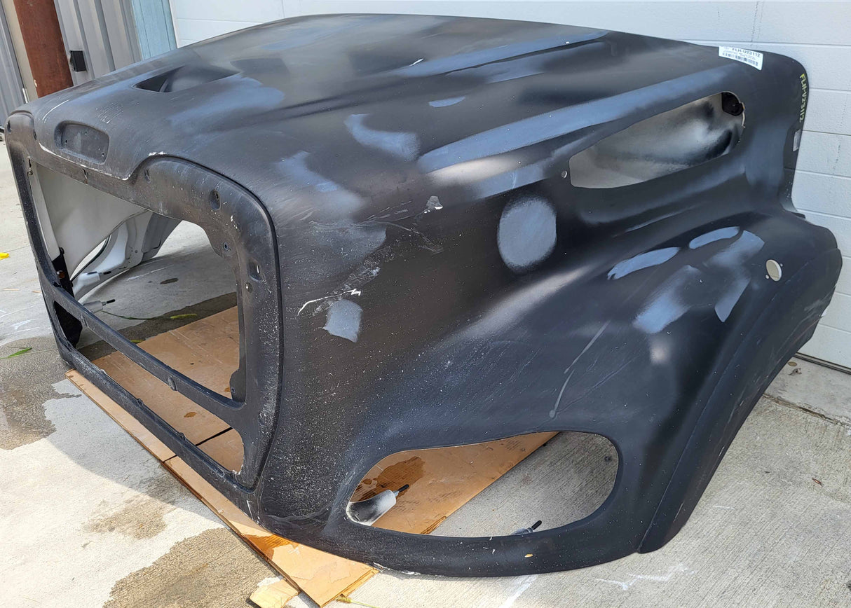 Freightliner M2 112 Hood, Fender Ext. & Bezel Notches, OEM Take Off, U23112