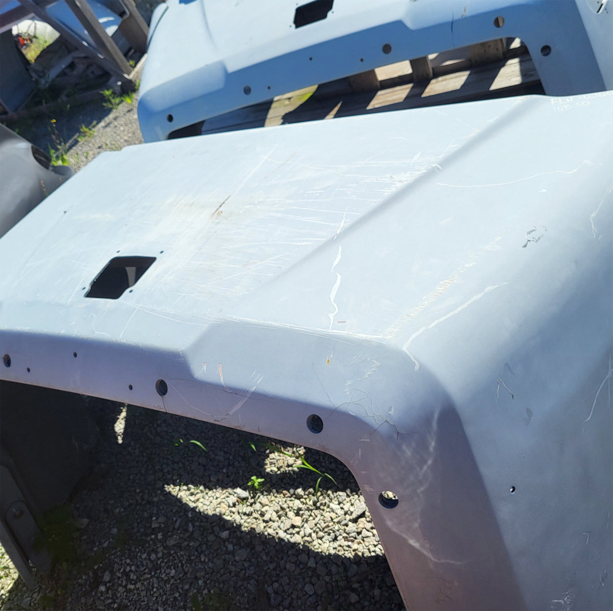 Freightliner 108SD SBA Hood, Pre-cleaner, Drilled Nose and Fender | Z17-20426-010