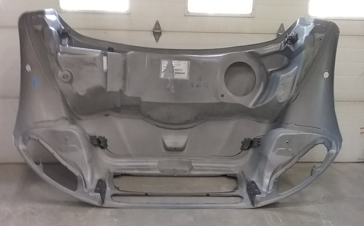 Freightliner M2 112 Hood, 2023-26, w/Drilled Fenders & Bezel Notches,  U2613, A17-18200-034