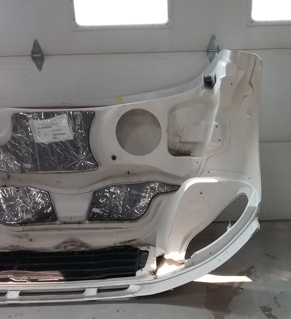 Freightliner M2 106 Hood W/Valance 2023-26, OEM Take Off | A17-21151-064