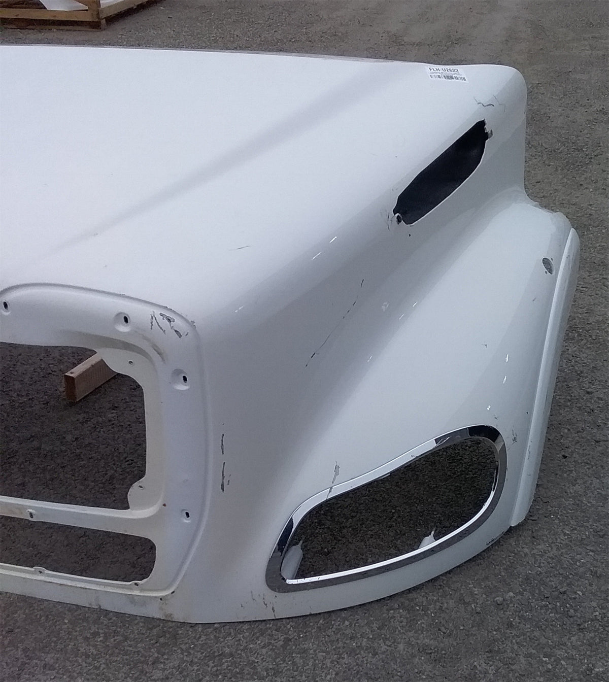 Freightliner M2 112 Hood, 2023-25, Fender Ext. Bezel Notches|OEM Takeoff| A17-18280-032