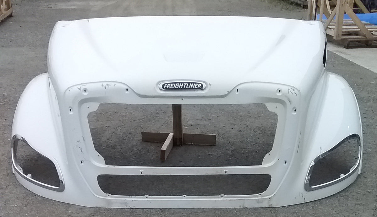 Freightliner M2 112 Hood, 2023-25, Fender Ext. Bezel Notches|OEM Takeoff| A17-18280-032