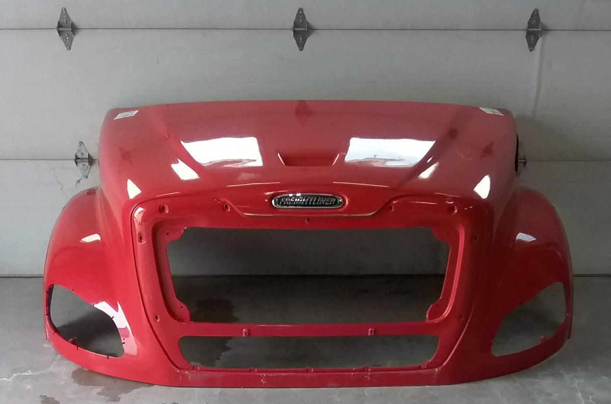Freightliner M2 112 Hood, 2023-26, Fender Ext. Bezel Notches|OEM Takeoff| U2623 | A17-18280-034