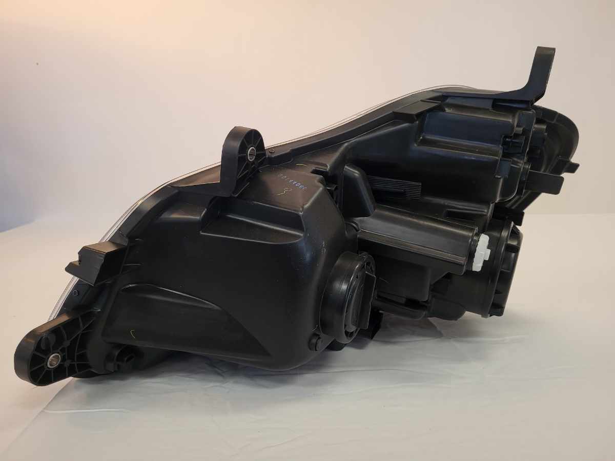 Durabilt Headlight, Fits Kenworth T680 Chrome Halogen Projector Passenger Side, P54-6103-11000R