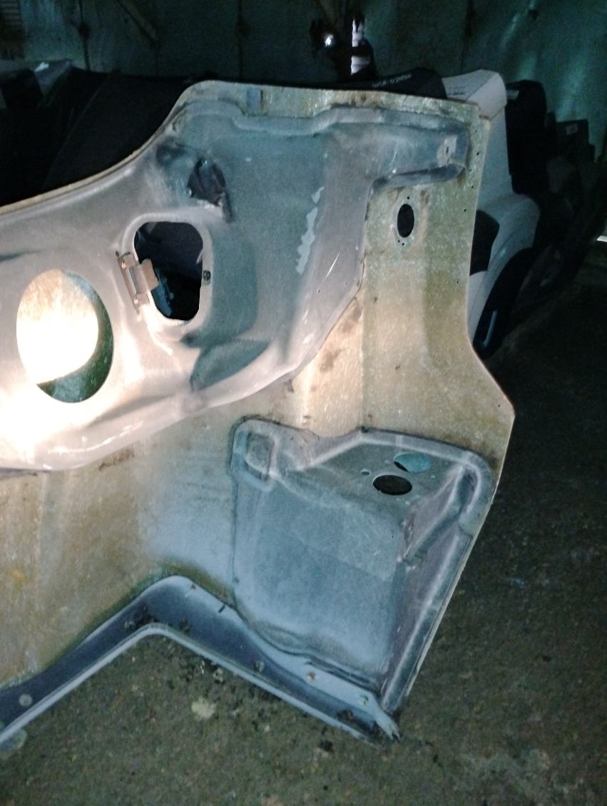 Freightliner 114SD SBA Hood w/Access Door, OEM Take Off U23138