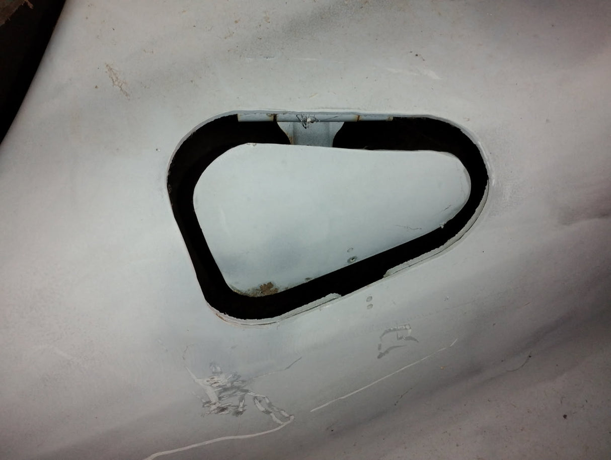 Freightliner 114SD SBA Hood w/Access Door, OEM Take Off U2108