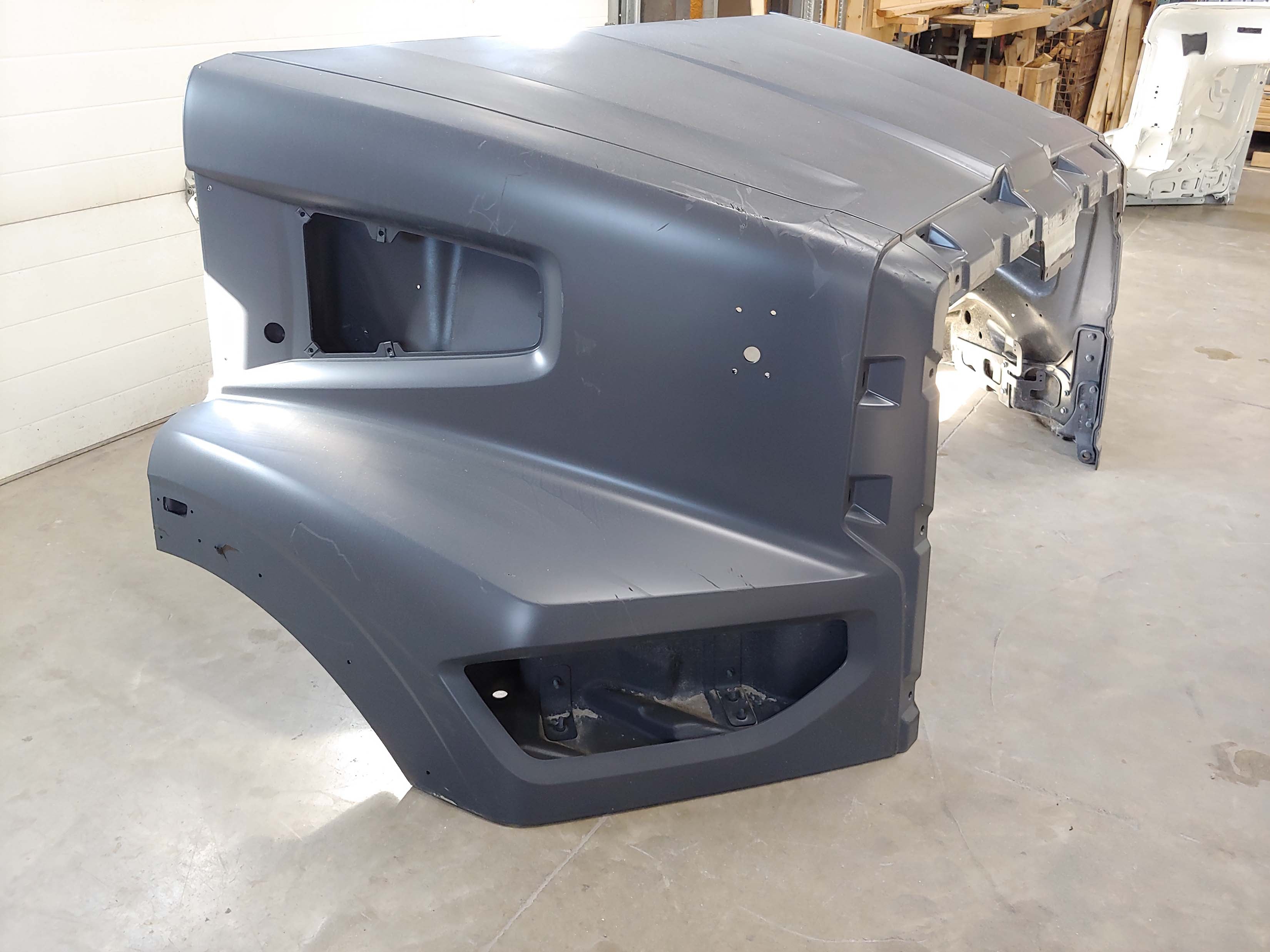 Western Star 47X SBA Hood, R/L Mirror, OEM Take Off, A17-21724-010
