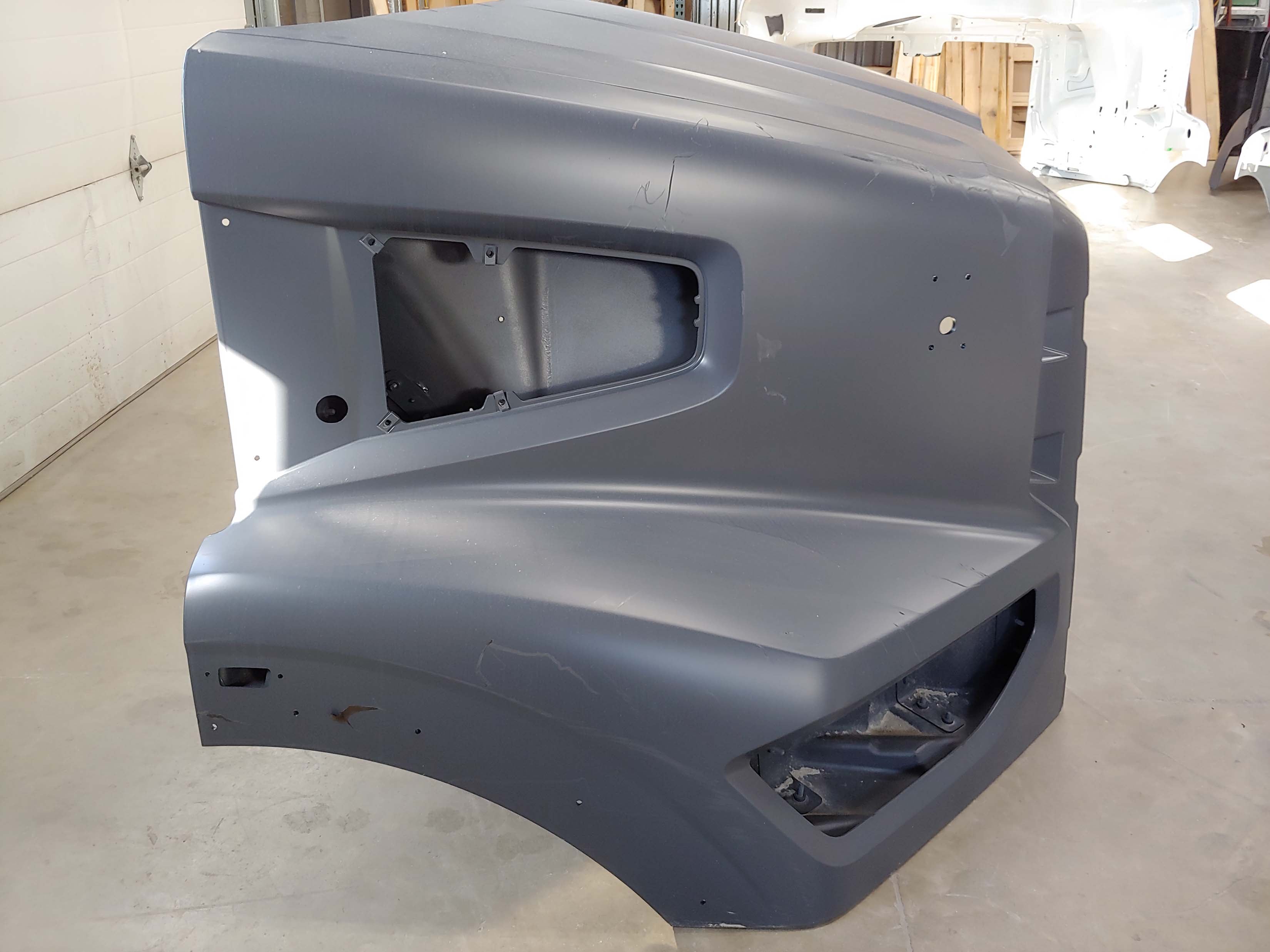 Western Star 47X SBA Hood, R/L Mirror, OEM Take Off, A17-21724-010