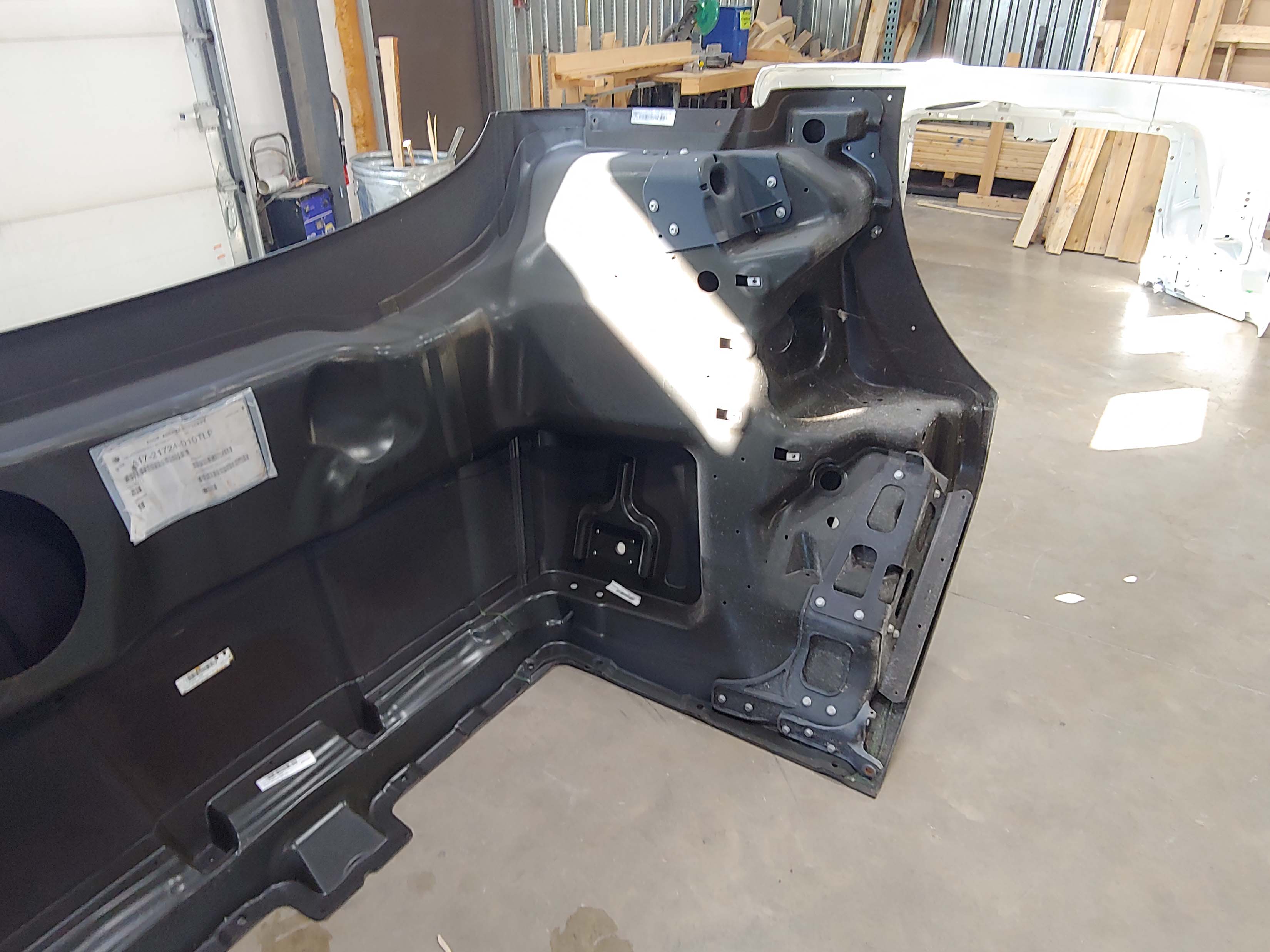 Western Star 47X SBA Hood, R/L Mirror, OEM Take Off, A17-21724-010