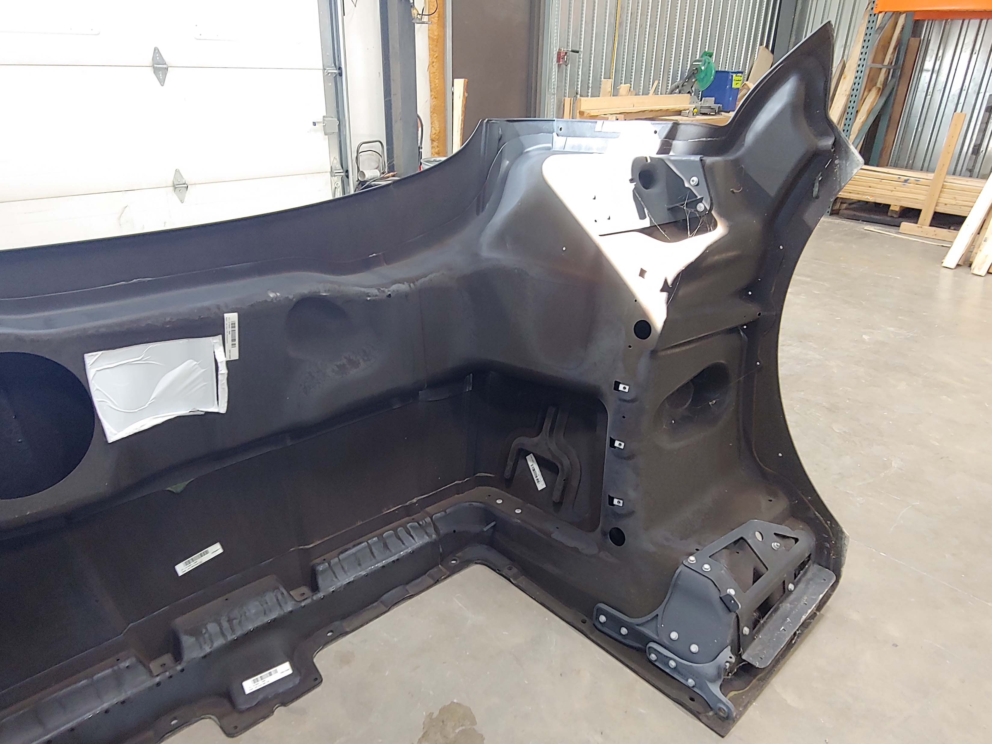 Western Star 47X SFA Hood Pre-clean,OEM Take-Off, U2413, A17-21722-024